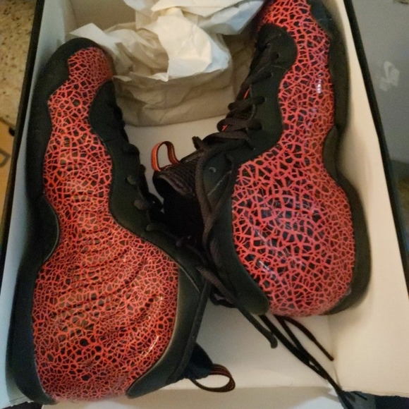 Nike - Picture 1 of 1